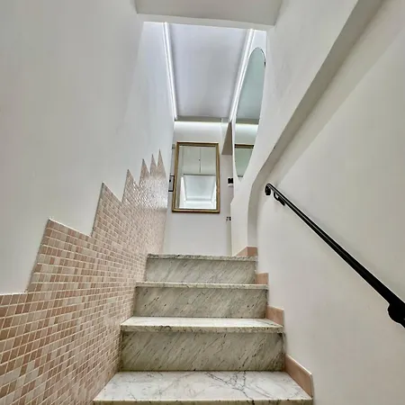 The Main Plaza - Rooms&apartment 3* Vernazza
